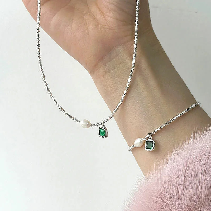 925 Sterling Silver Emerald Green Pendant Pearl Necklace for Women